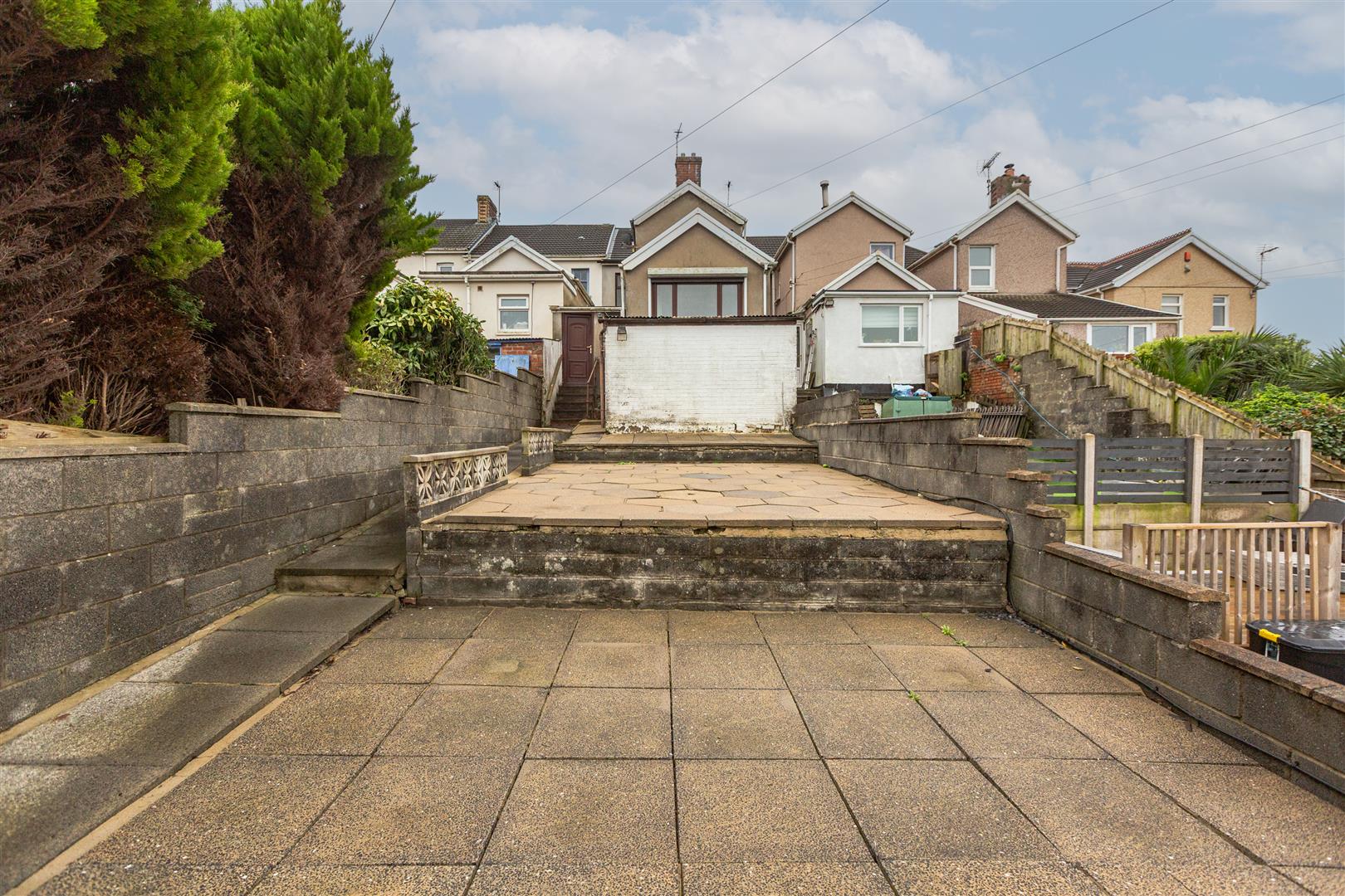 College Hill, Llanelli, SA15 1EL